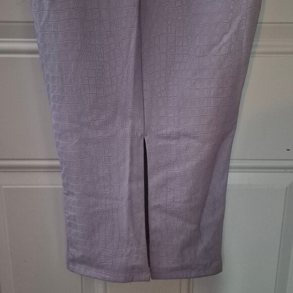 Naked Wardrobe ,Bodycon beauty, needs zipper repaired, minor.size Small - Picture 6 of 8